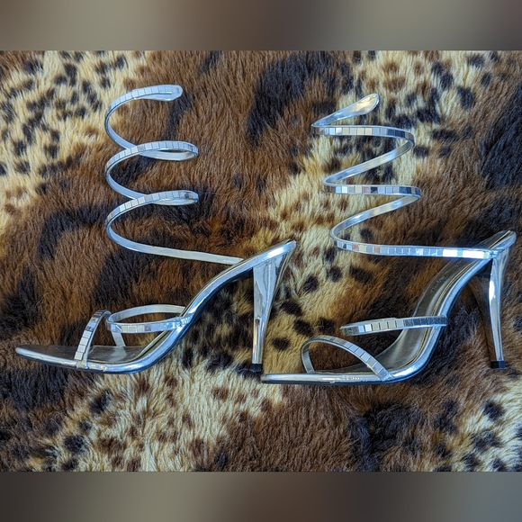 Sarah-Jayne silver wrap high heels size 6 - Picture 3 of 8